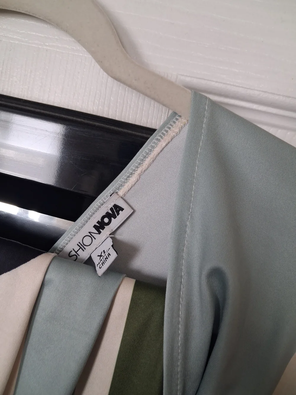 Fashion Nova Abstract-Print Wide Leg Pants in Olive, Black & Cream - Picture 6 of 7